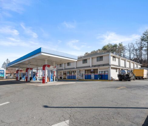 134 North Broadway, Salem, NH
