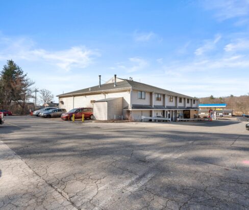 134 North Broadway, Salem, NH